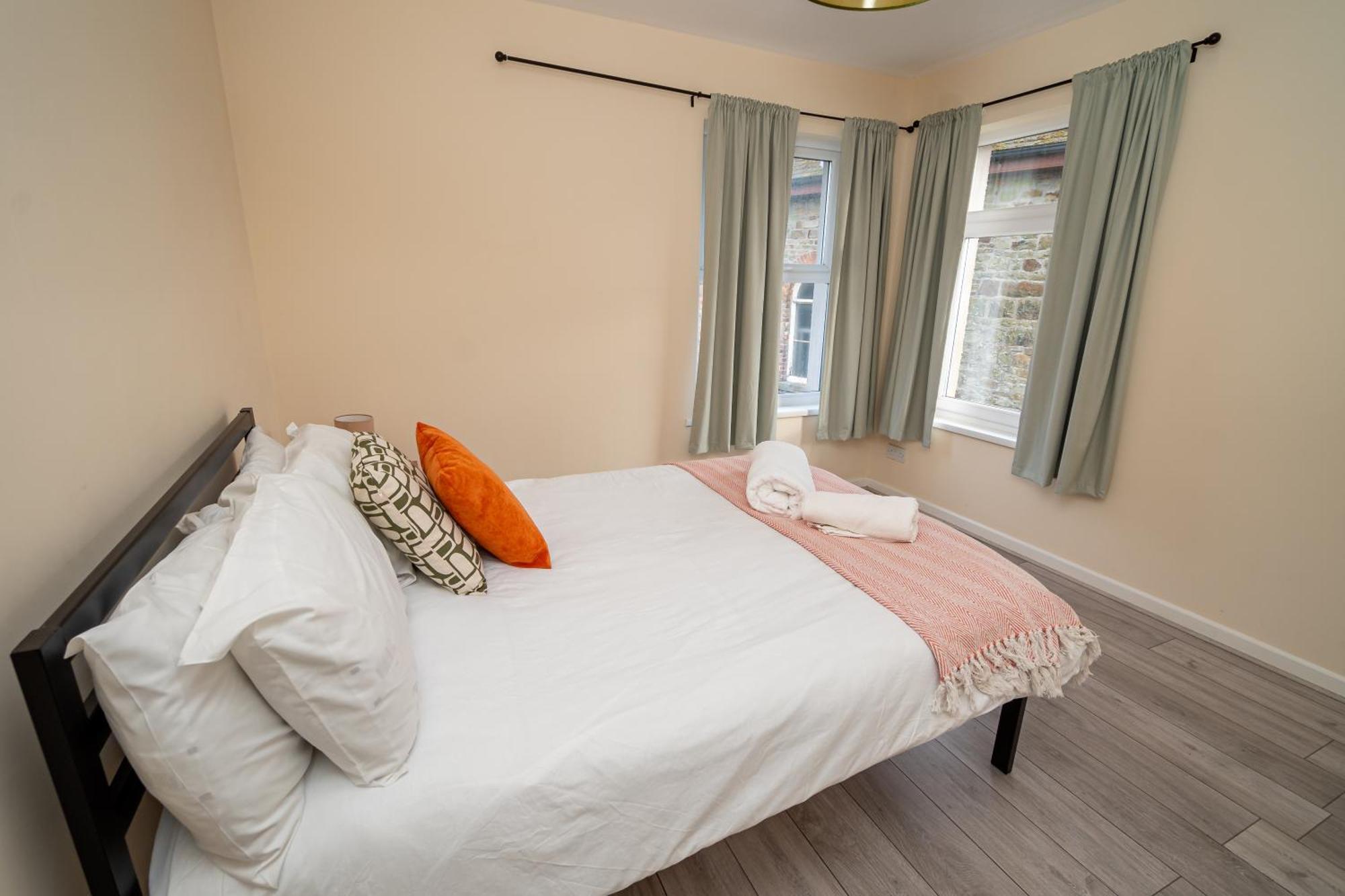 Holiday home An Elite Executive - 5-bedroom Business & Parking