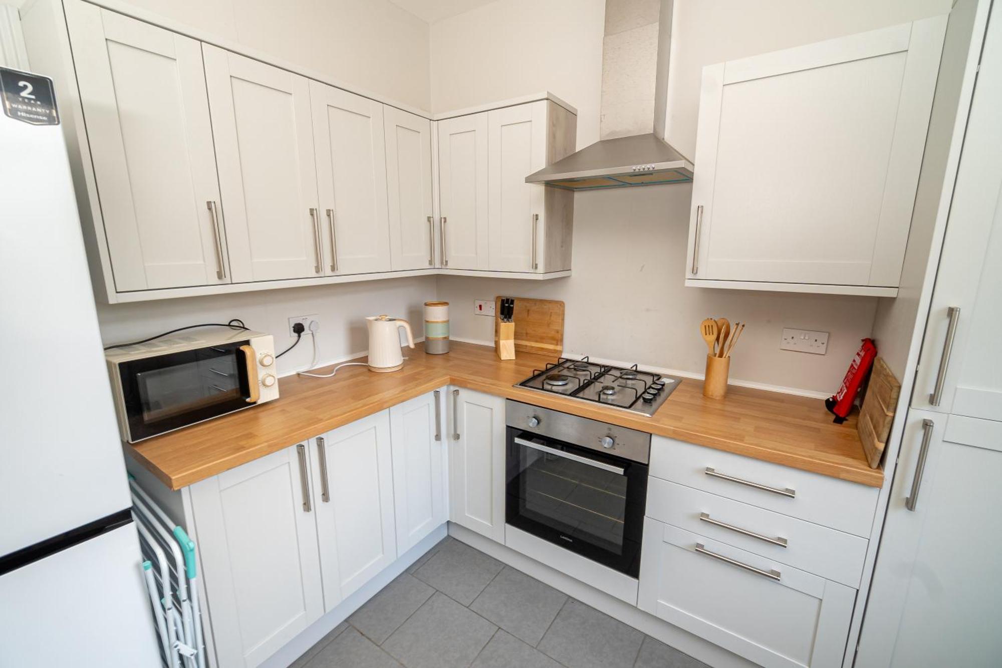 Holiday home An Elite Executive - 5-bedroom Business & Parking *